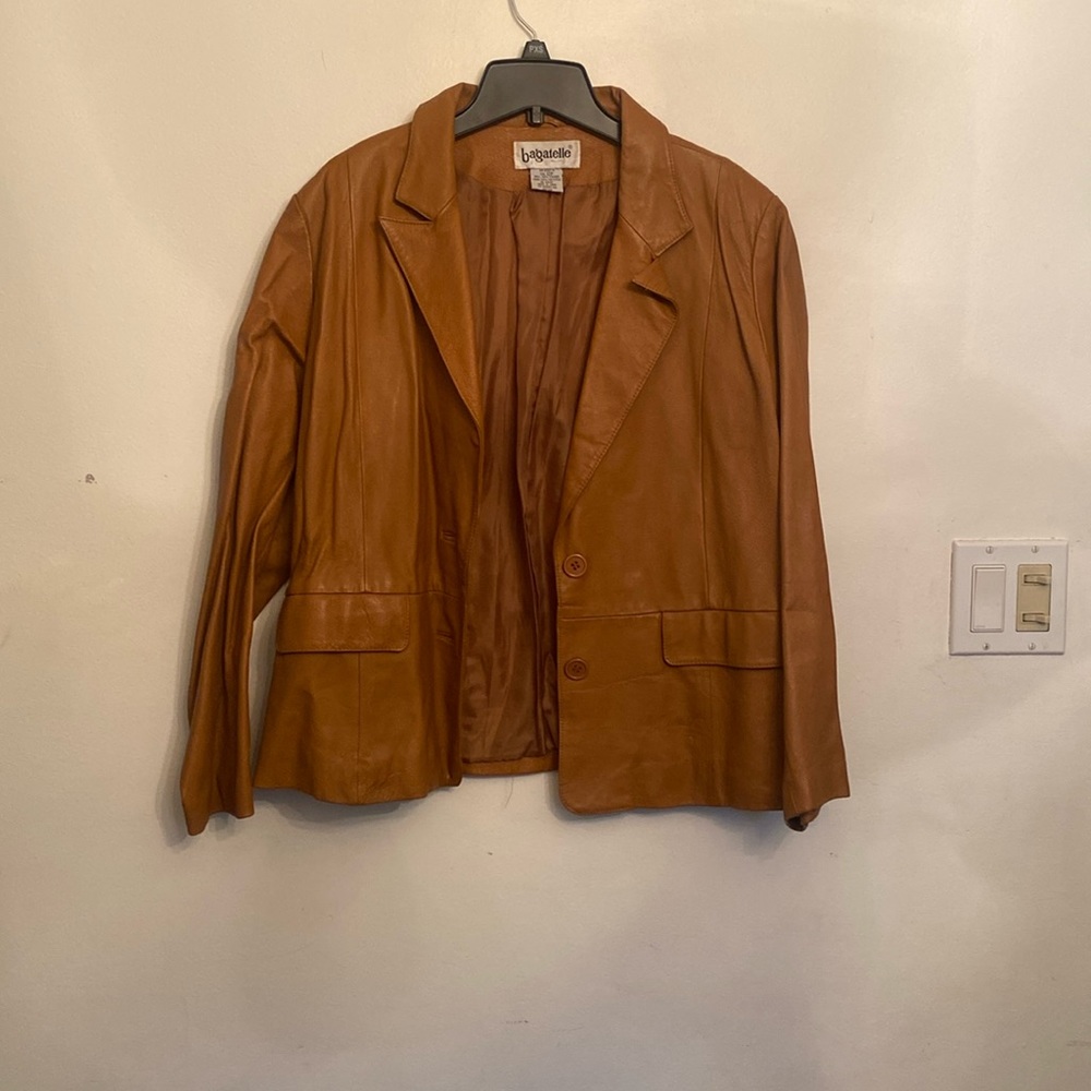 Beautiful tan leather jacket